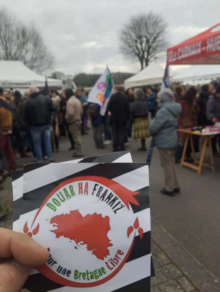 JOURNÉE INTERNATIONALE DE LUTTE POUR LES DROITS DES FEMMES JOURNÉE INTERNATIONALE DE LUTTE POUR LES DROITS DES FEMMES