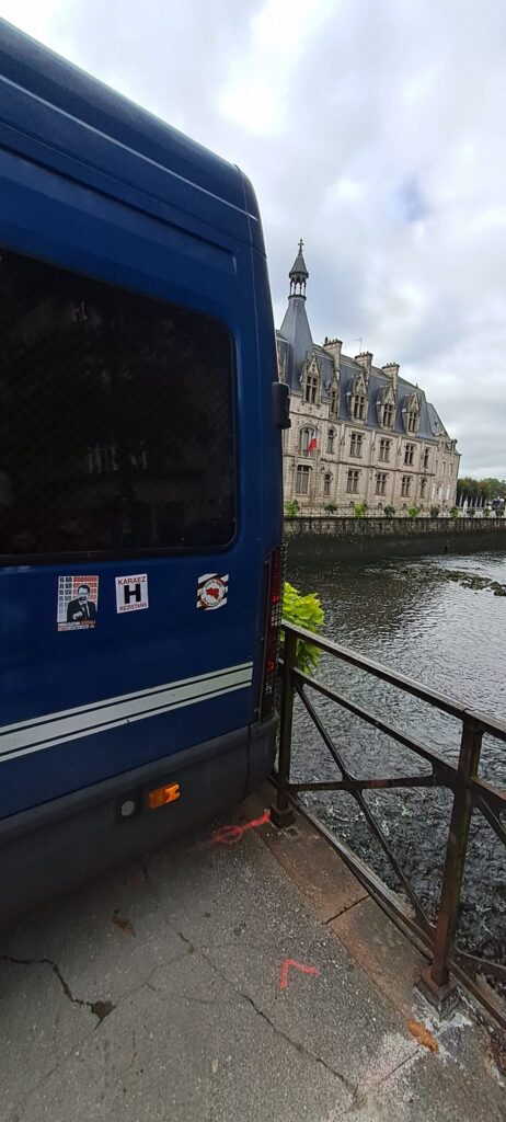 difenn Ospital Karaez / défense de l'hôpital de Carhaix