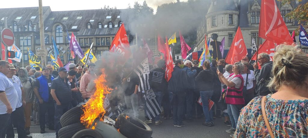 difenn Ospital Karaez / défense de l'hôpital de Carhaix